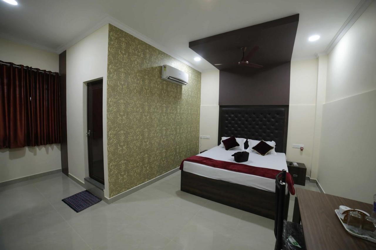 Shivalaya Residency Aparthotel Thrissur Ngoại thất bức ảnh